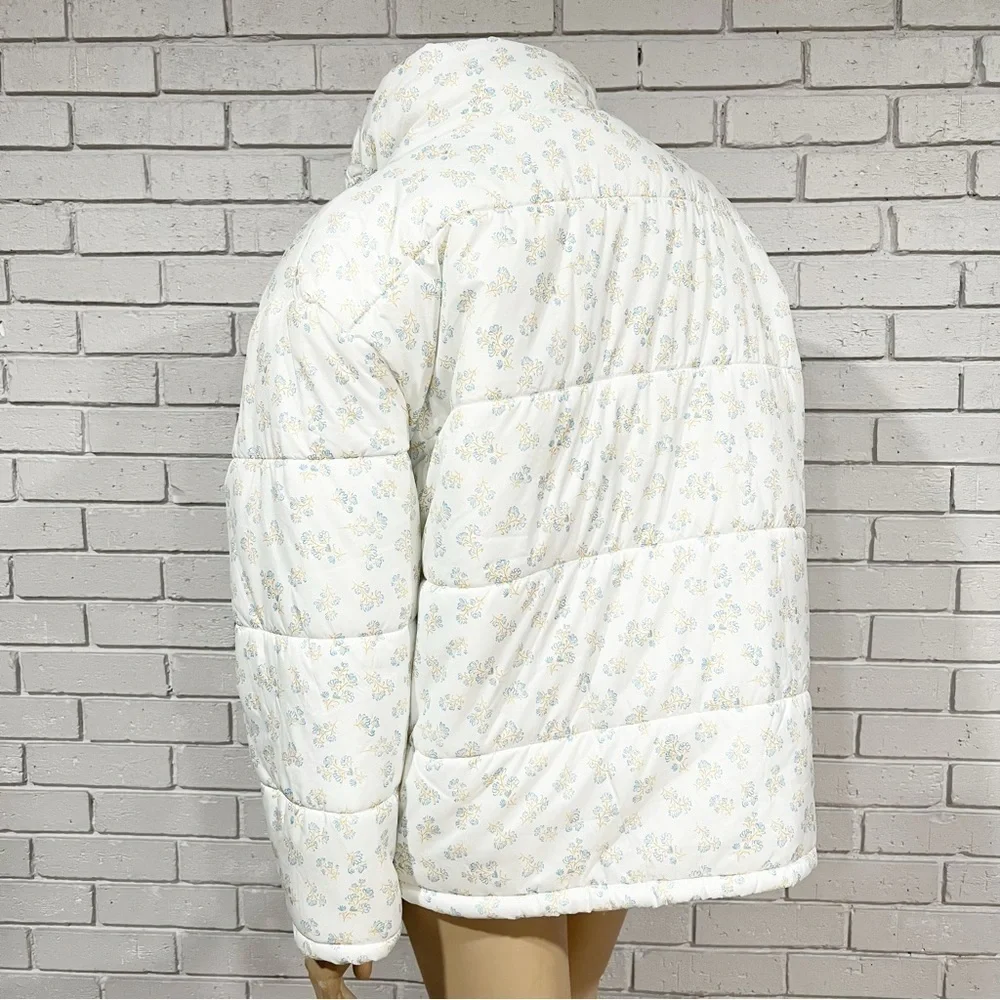 Neon Rose Women’s Vintage Ditsy Floral Puffer Jacket - Picture 5 of 10